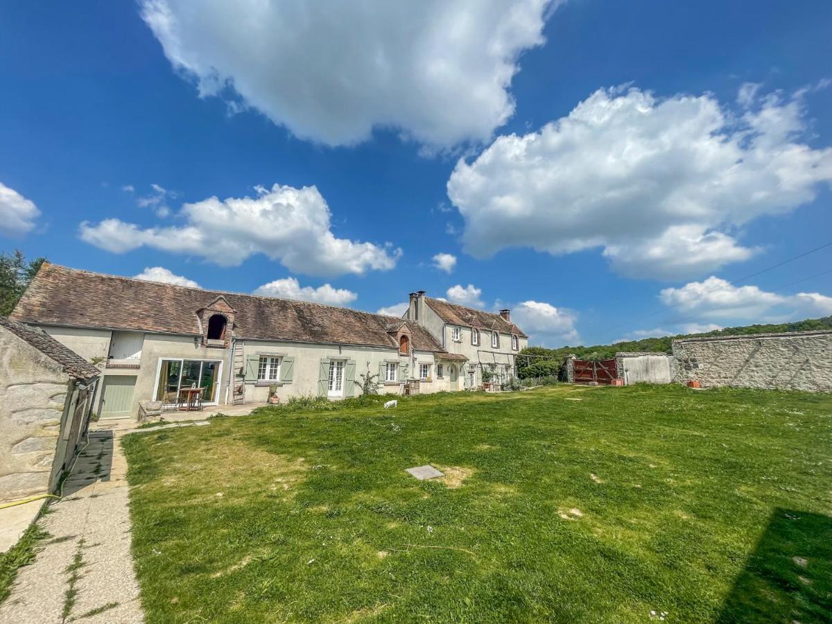 Le Gite De Gaia Otel Villemer  Dış mekan fotoğraf